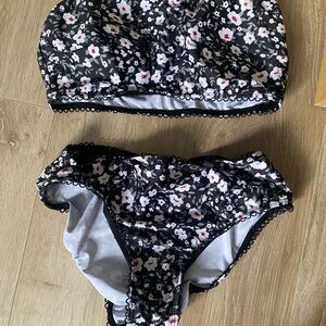 Floral Black and White Bikini Set